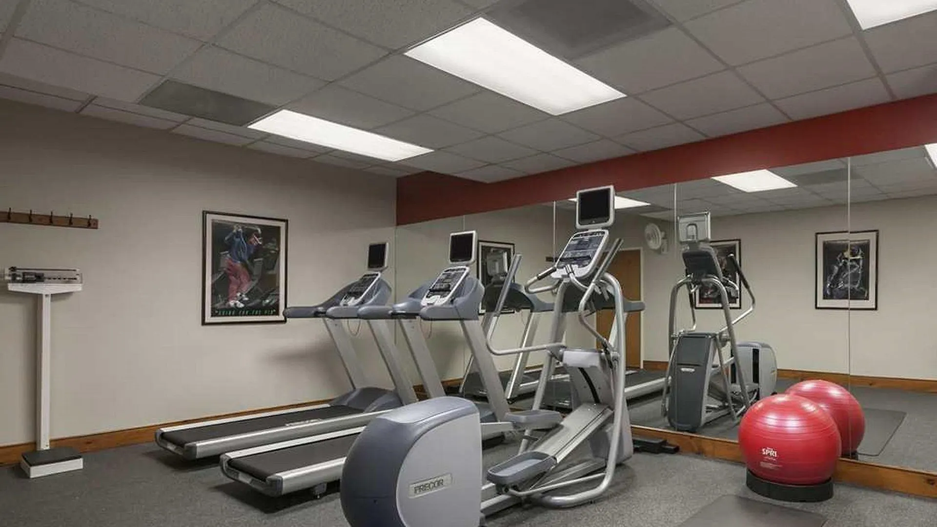 Homewood Suites Phoenix-Scottsdale Hotel